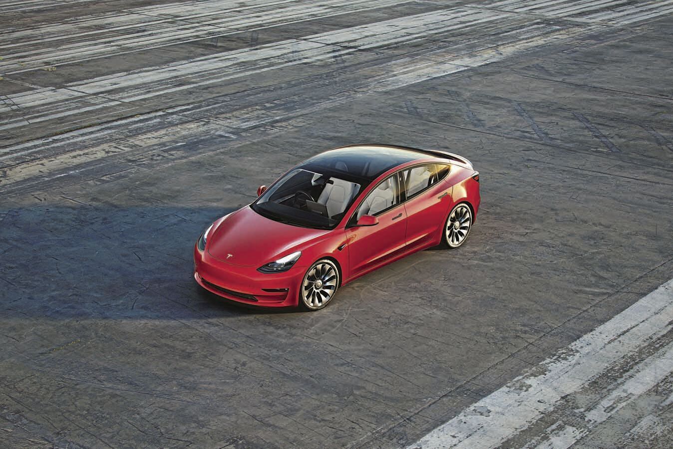 2021Tesla Model 3